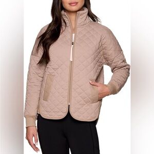 Avalanche: NWT Quilted All Season Mock Neck Zip Up Jacket with Pockets. Size S